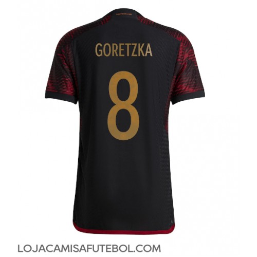 Camisa de Futebol Alemanha Leon Goretzka #8 Equipamento Secundário Mundo 2022 Manga Curta
